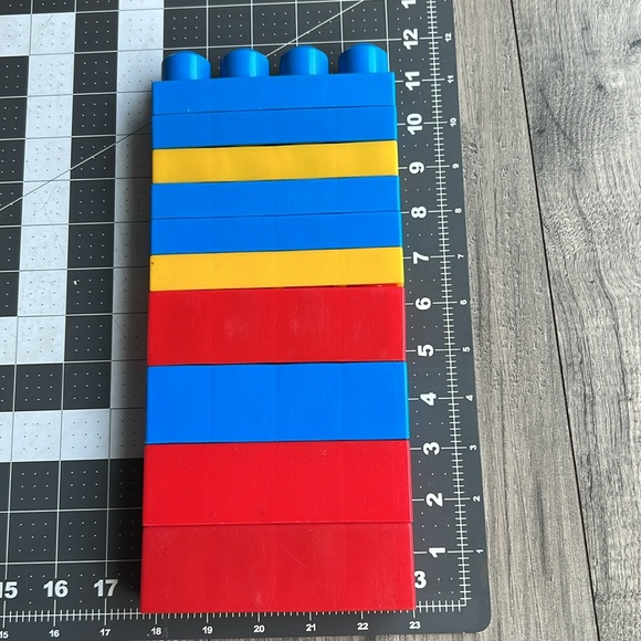 MEGA BLOKS building brick STEM toys 120+ pieces - Picture 3 of 9